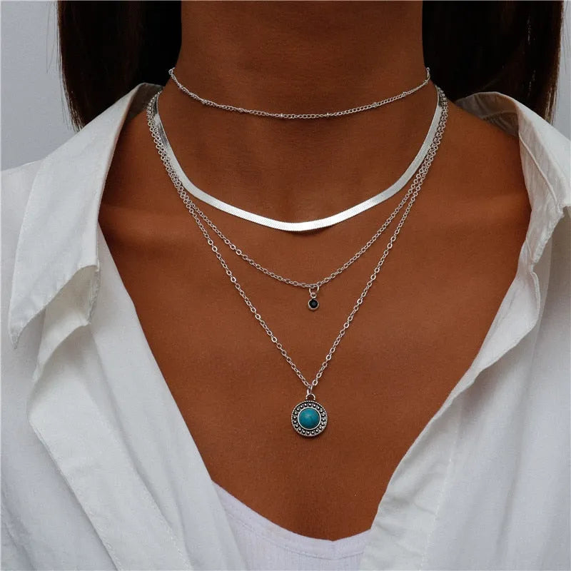 ENCHANTING MULTI-PENDANT LAYERED NECKLACE