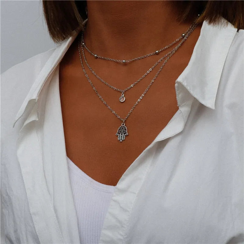 ENCHANTING MULTI-PENDANT LAYERED NECKLACE