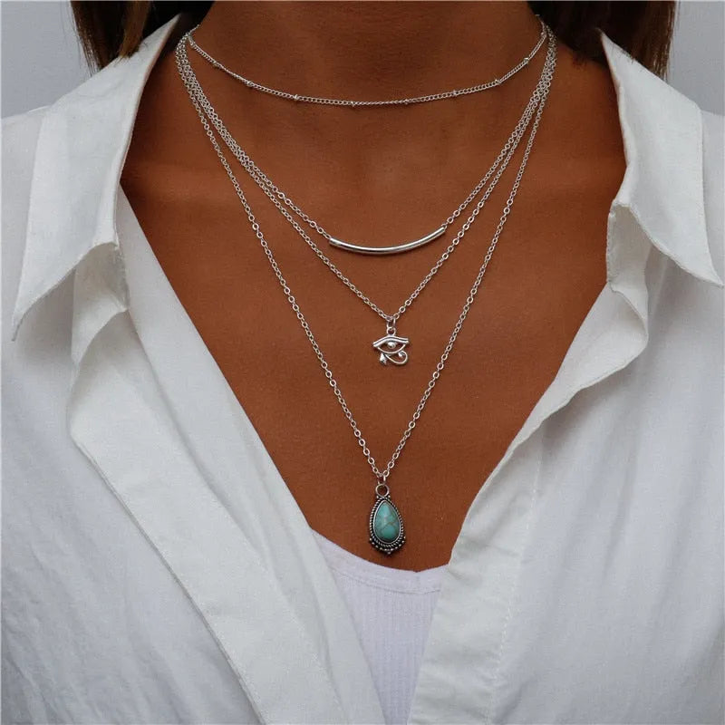 ENCHANTING MULTI-PENDANT LAYERED NECKLACE