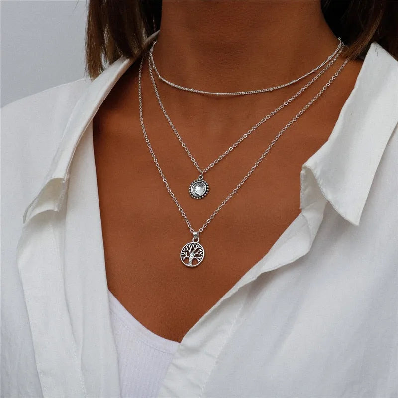 ENCHANTING MULTI-PENDANT LAYERED NECKLACE