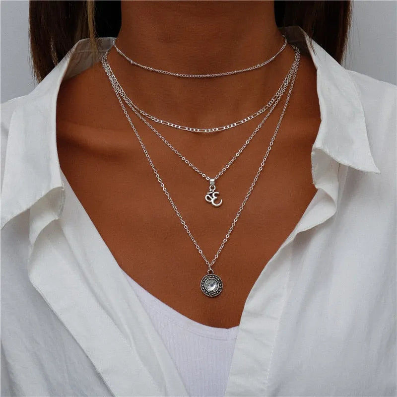 ENCHANTING MULTI-PENDANT LAYERED NECKLACE